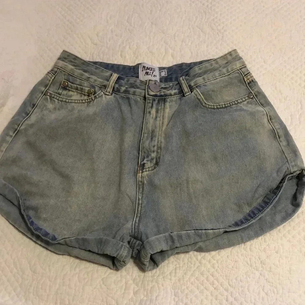 Princess Polly blue jean high rise shorts. Rise is 12.5”. Size 8